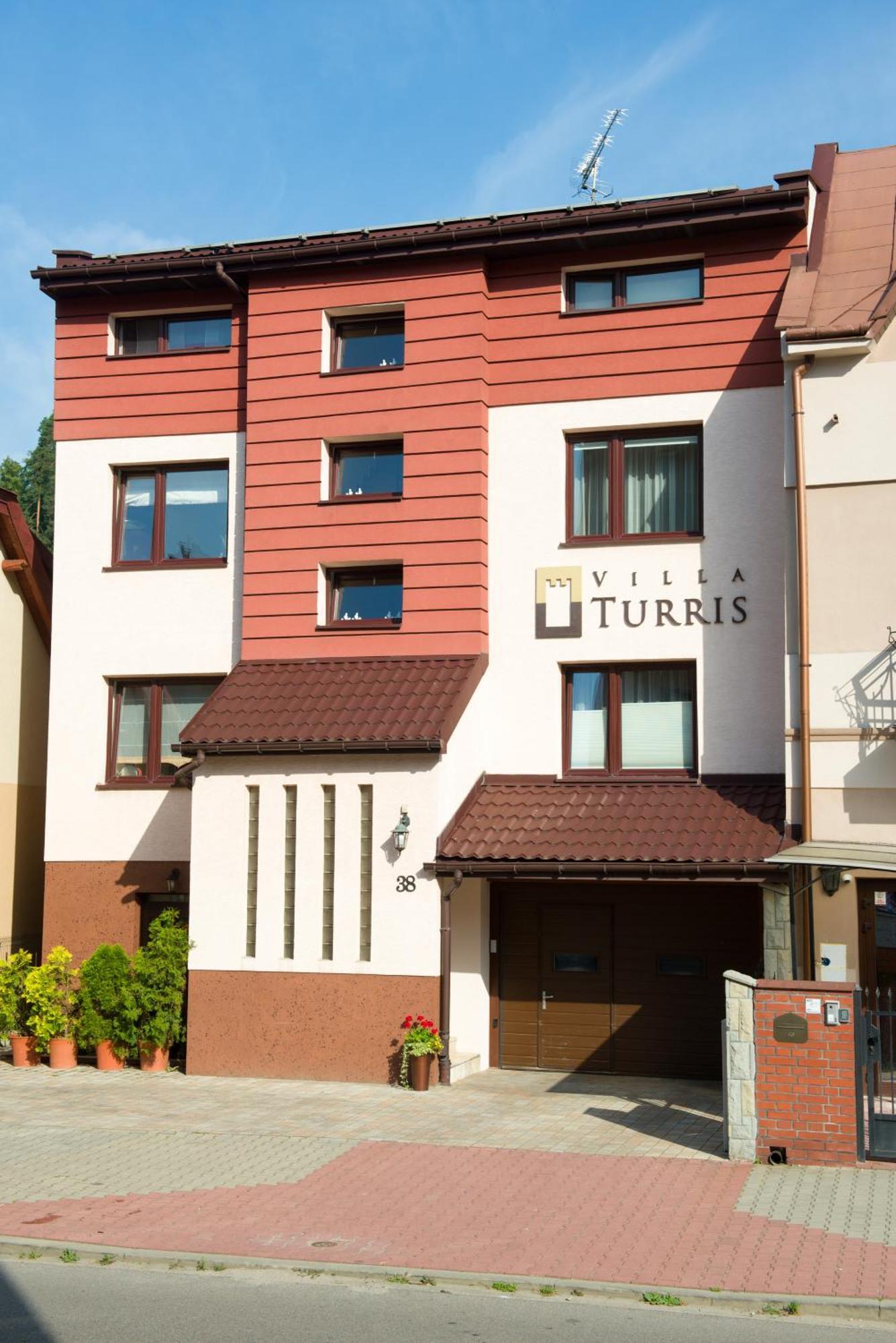 Villa Turris Apartamenty Przy Muszynskim Zamku Muszyna Eksteriør billede